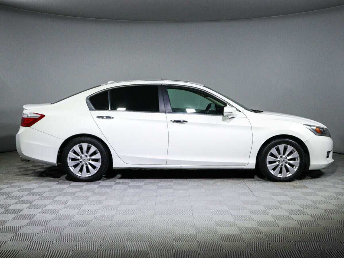 Honda Accord, 2012 - фото №4