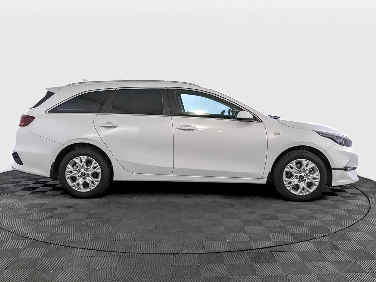 Kia Ceed, 2022 - фото №4