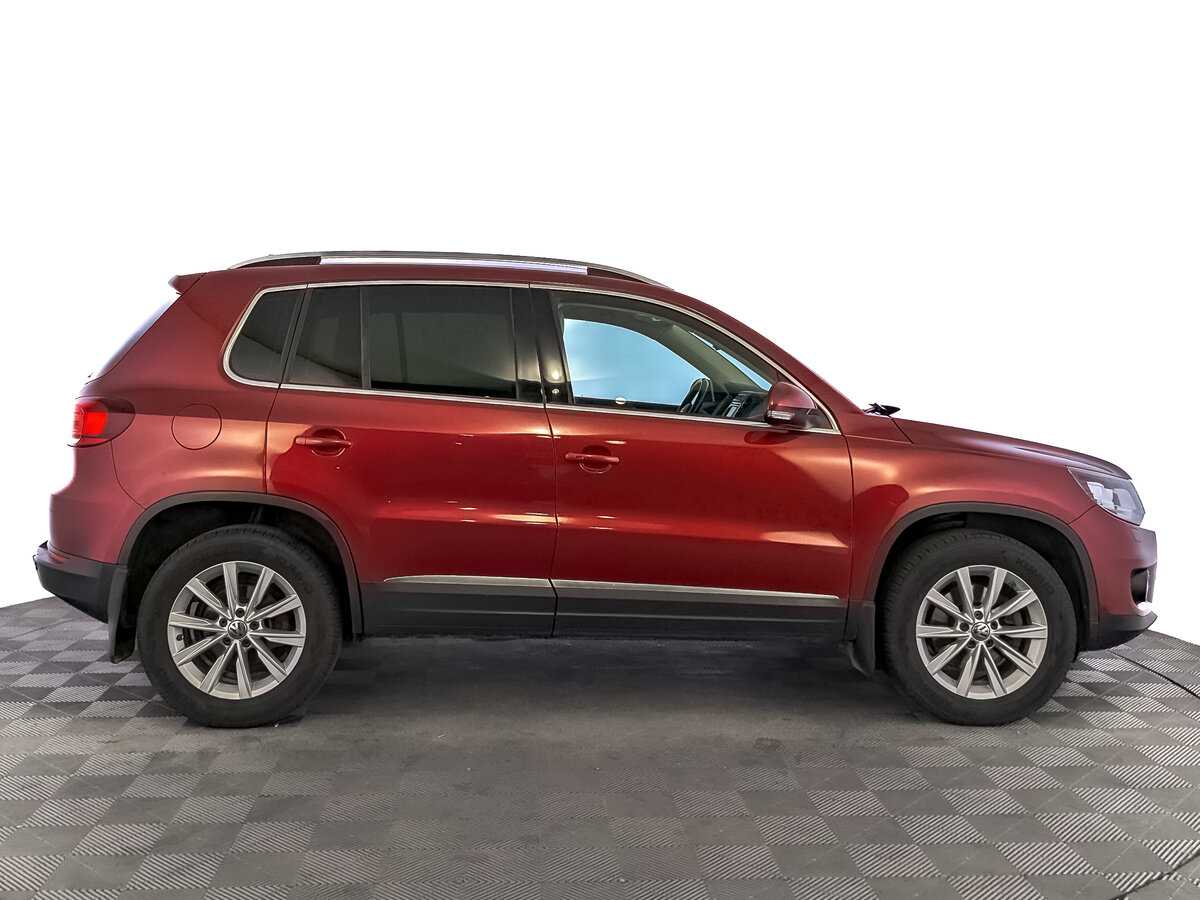 Volkswagen Tiguan, 2014 - фото №4