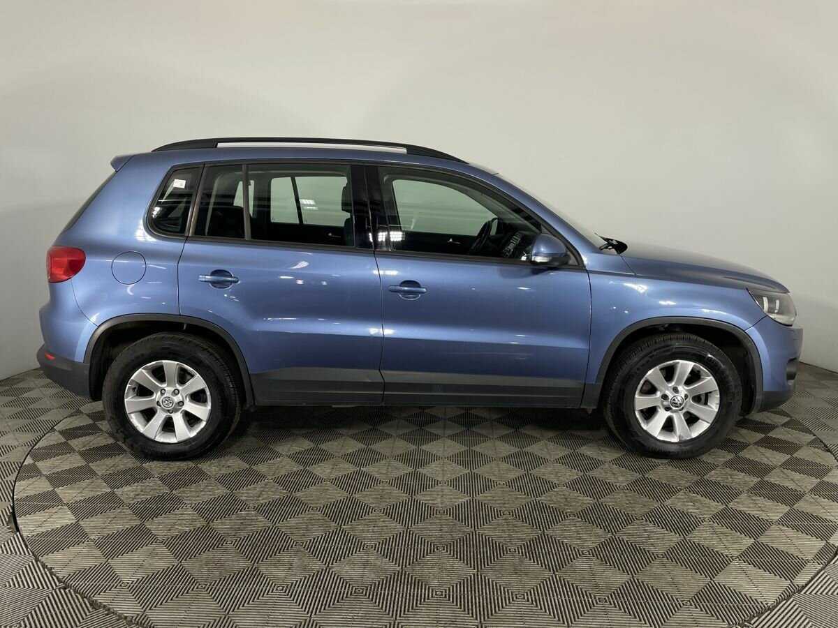 Volkswagen Tiguan, 2012 - фото №4