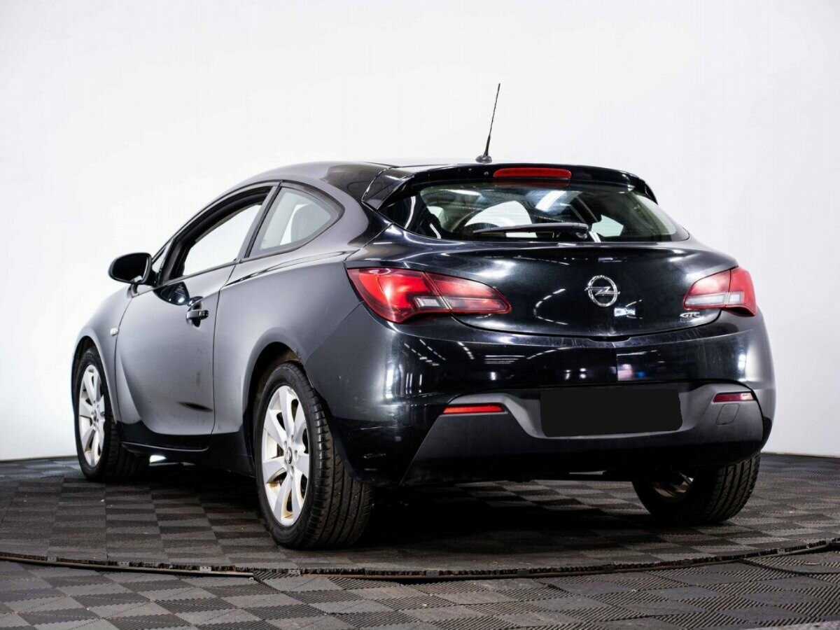 Opel Astra GTC, 2013 - фото №4