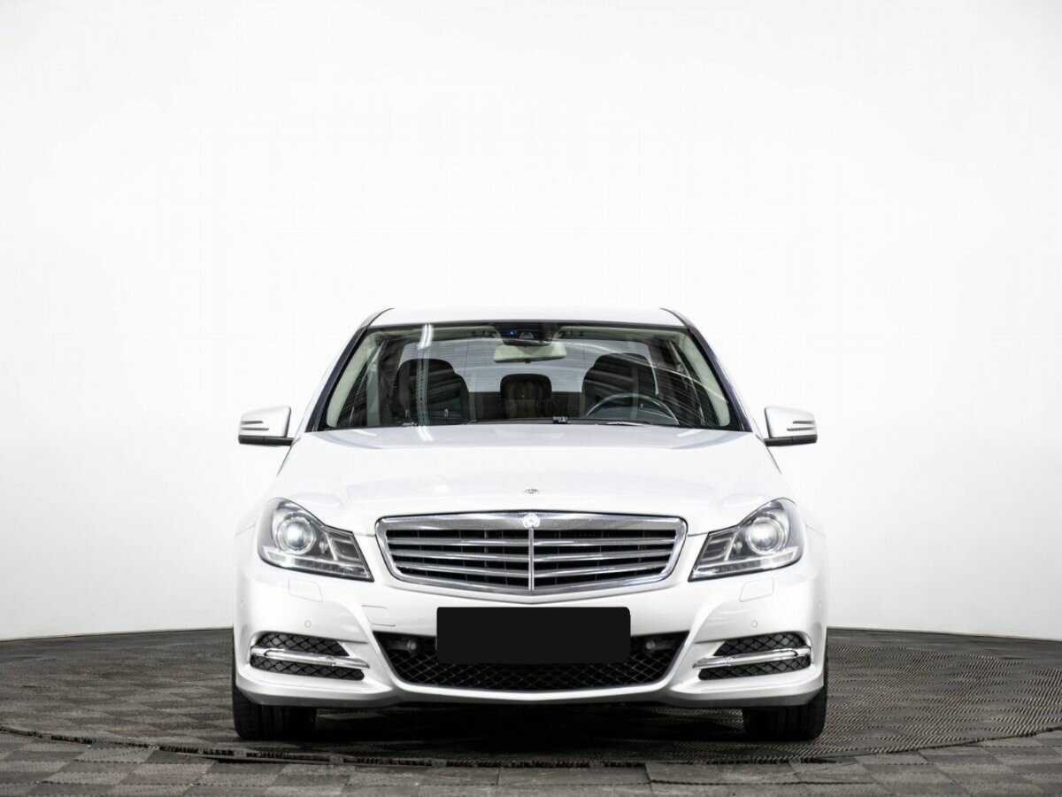 Mercedes-Benz C-Класс 180 BlueEFFICIENCY, 2012 - фото №2