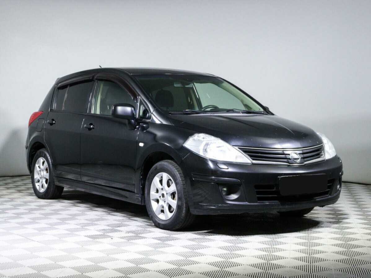 Nissan Tiida, 2013 - фото №3