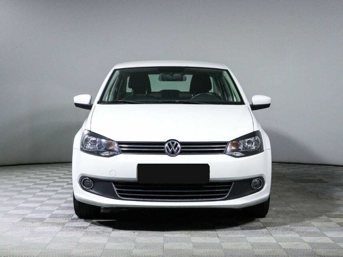 Volkswagen Polo, 2014 - фото №2