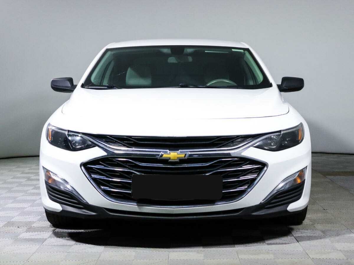 Chevrolet Malibu, 2019 - фото №2
