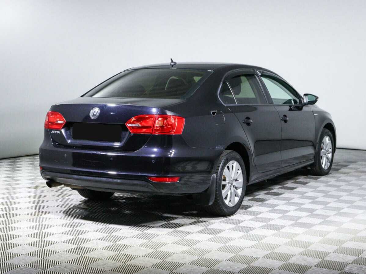 Volkswagen Jetta, 2013 - фото №4