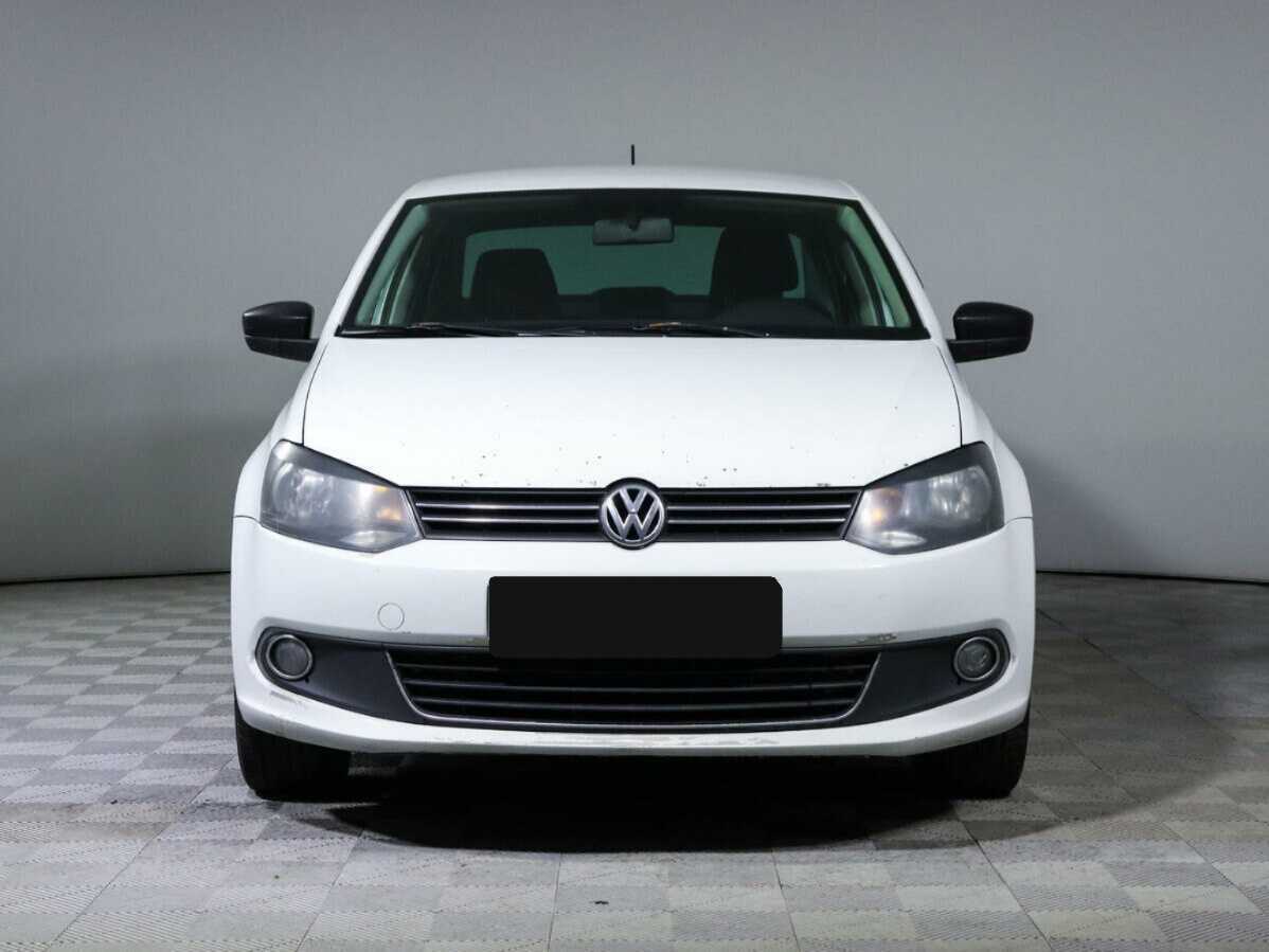 Volkswagen Polo, 2014 - фото №2
