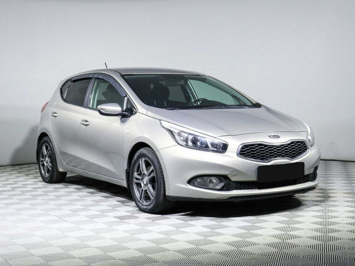Kia Ceed, 2012 - фото №3