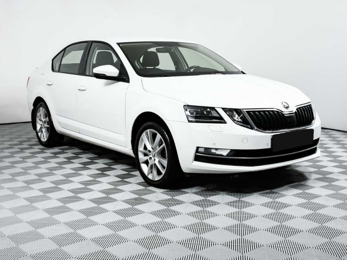 Skoda Octavia, 2017 - фото №3