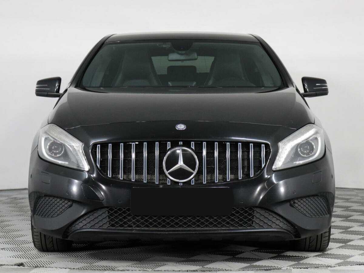 Mercedes-Benz A-Класс 180, 2013 - фото №2