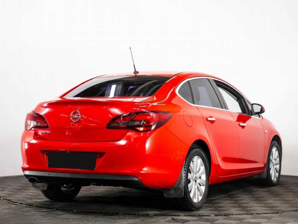 Opel Astra, 2013 - фото №4