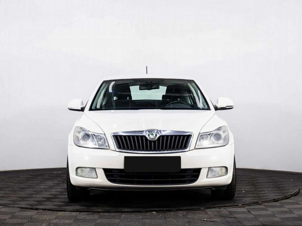 Skoda Octavia, 2012 - фото №2