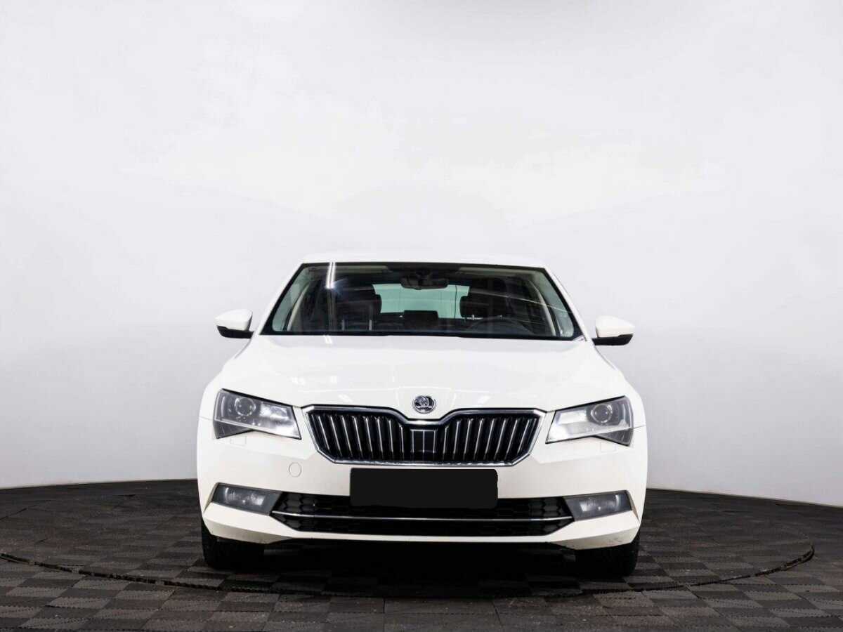 Skoda Superb, 2016 - фото №2