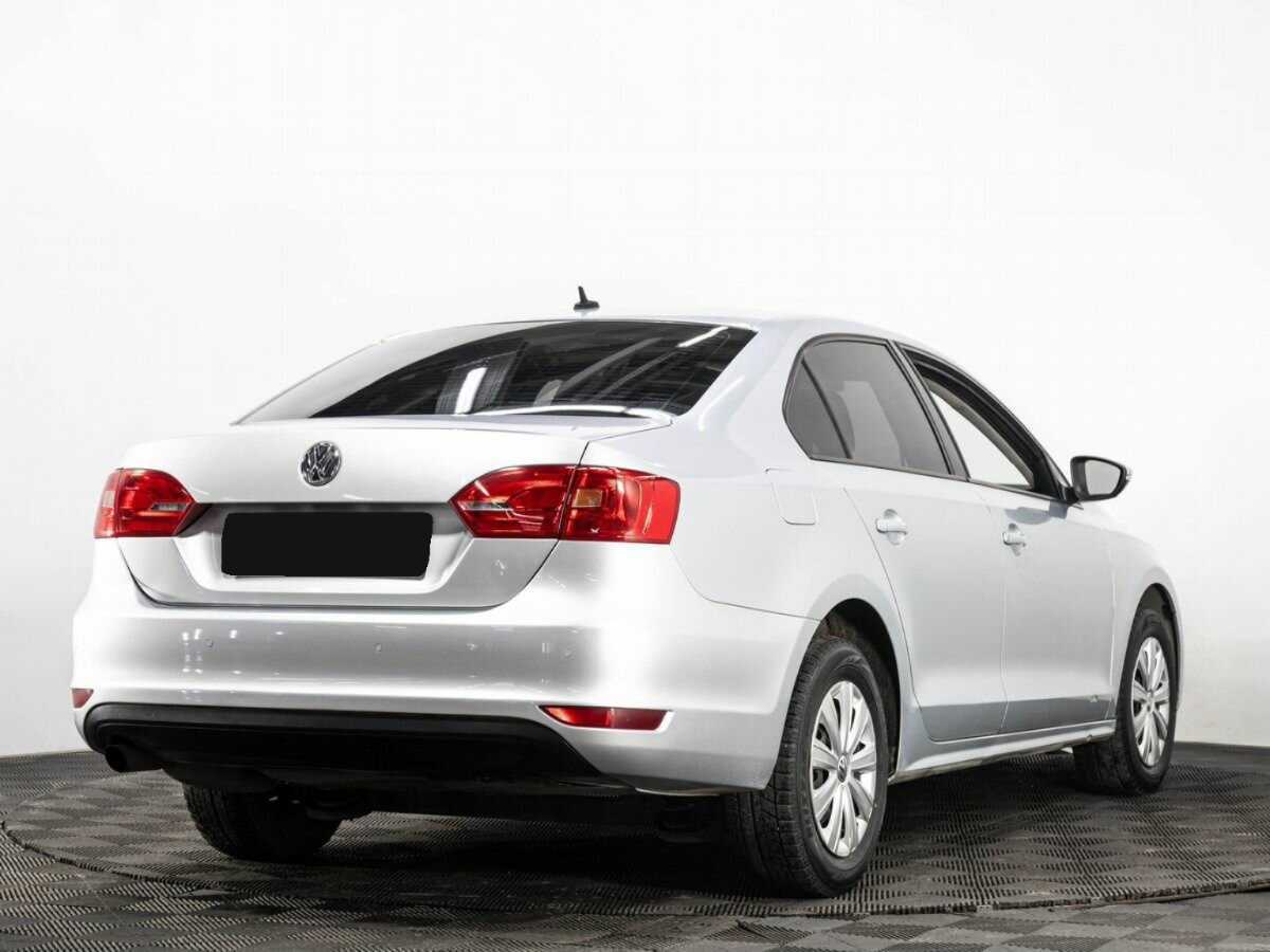 Volkswagen Jetta, 2013 - фото №4