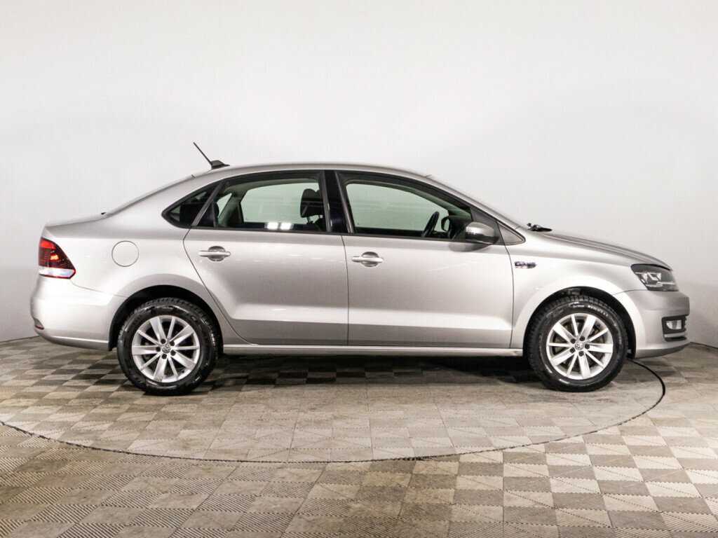 Volkswagen Polo, 2018 - фото №4