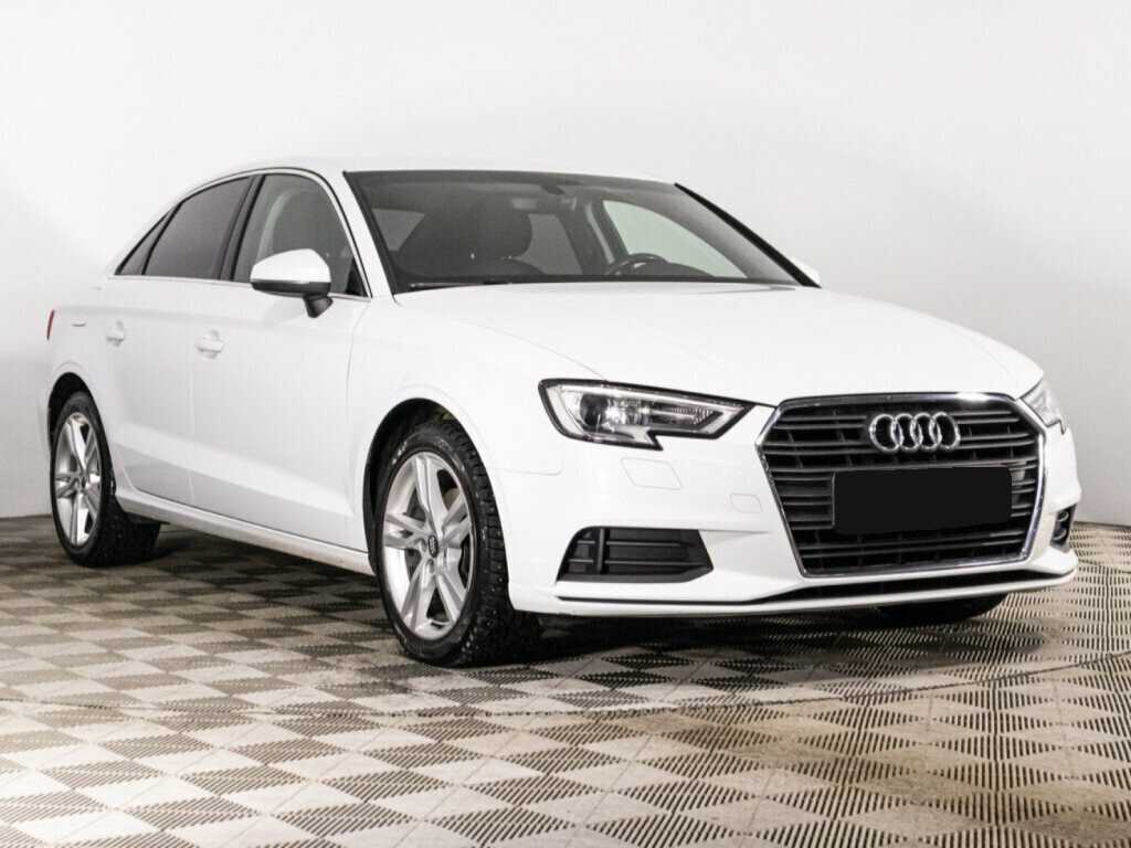 Audi A3, 2017 - фото №3