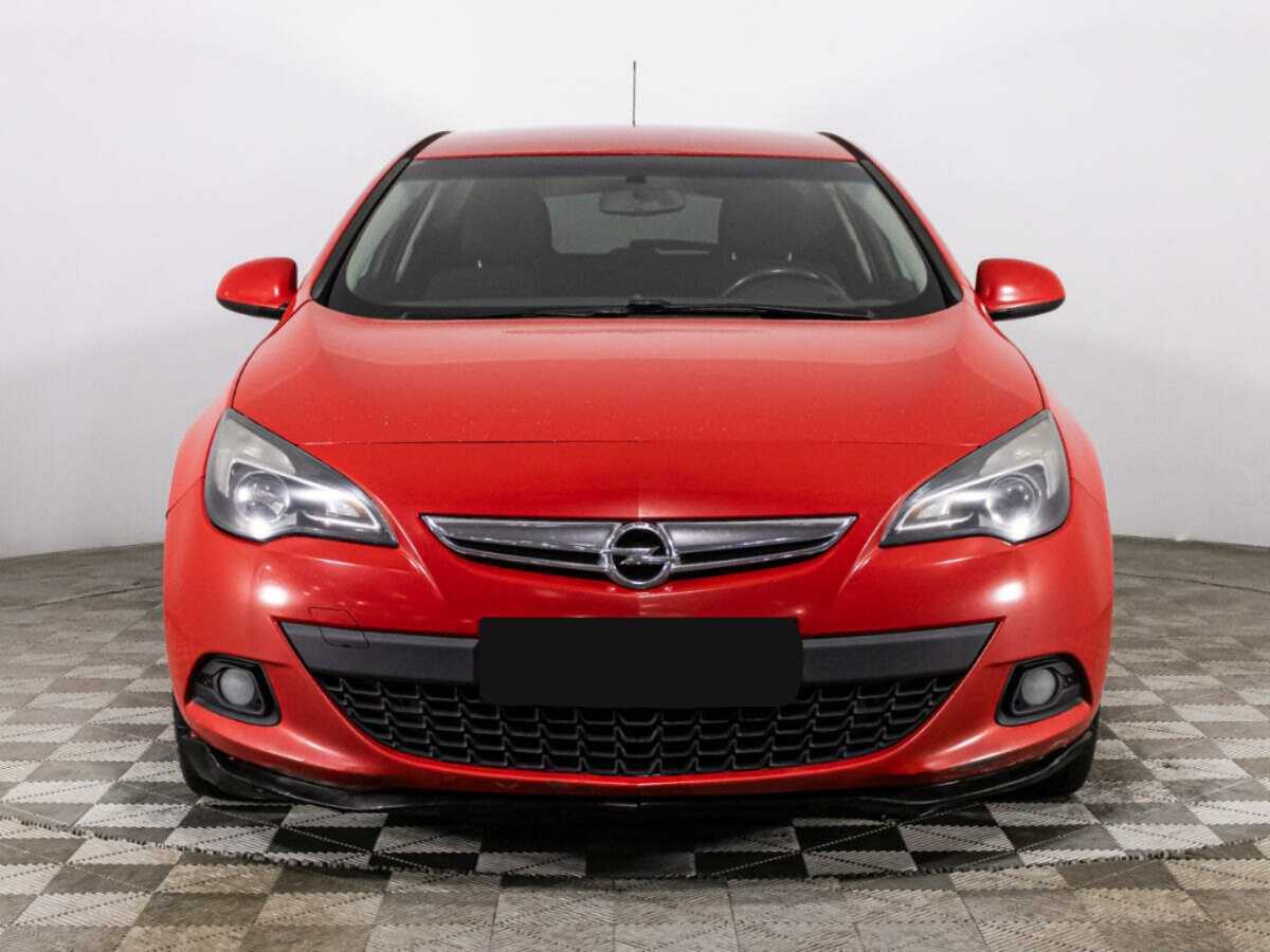 Opel Astra GTC, 2013 - фото №2