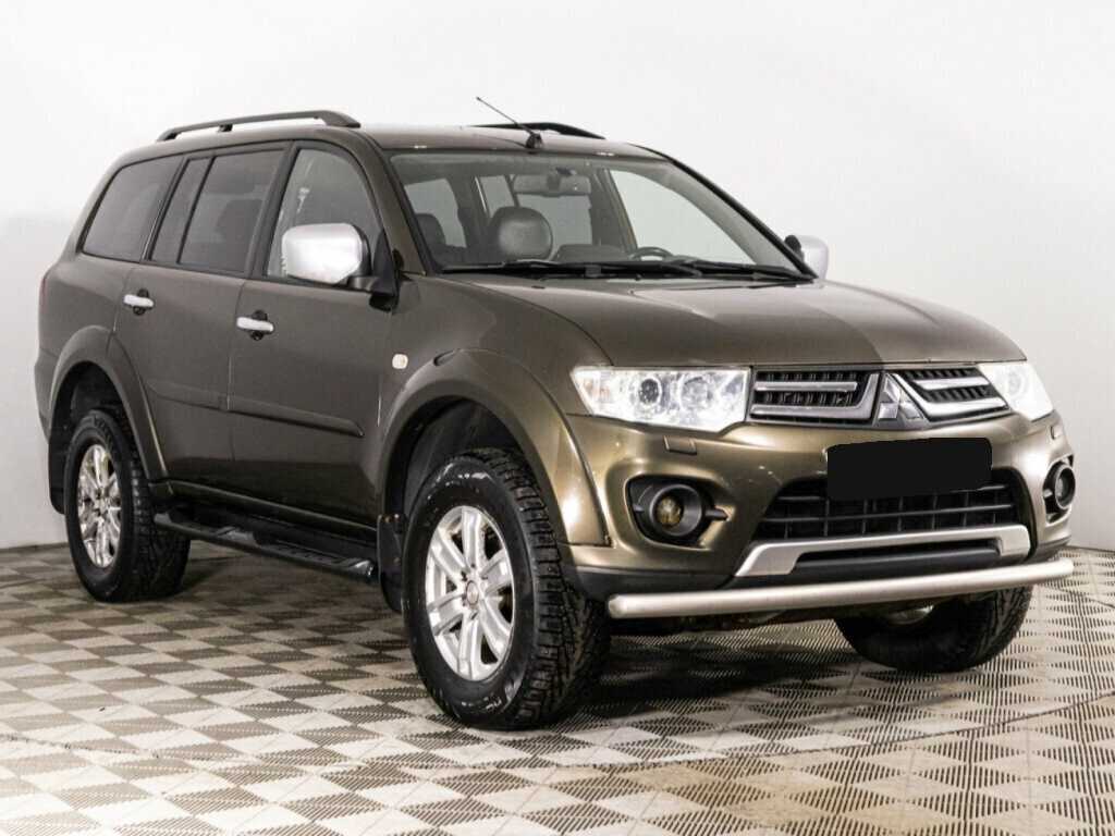 Mitsubishi Pajero Sport, 2014 - фото №3