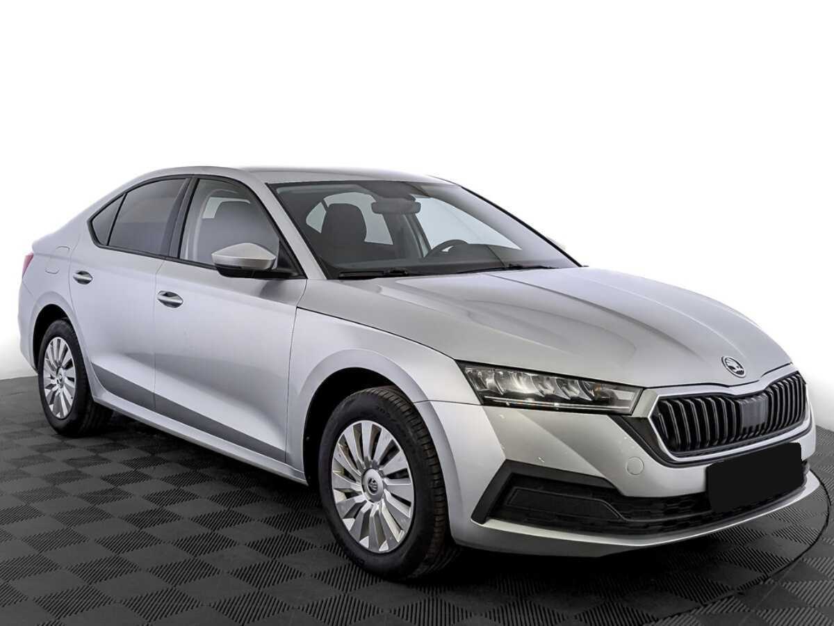 Skoda Octavia, 2021 - фото №3