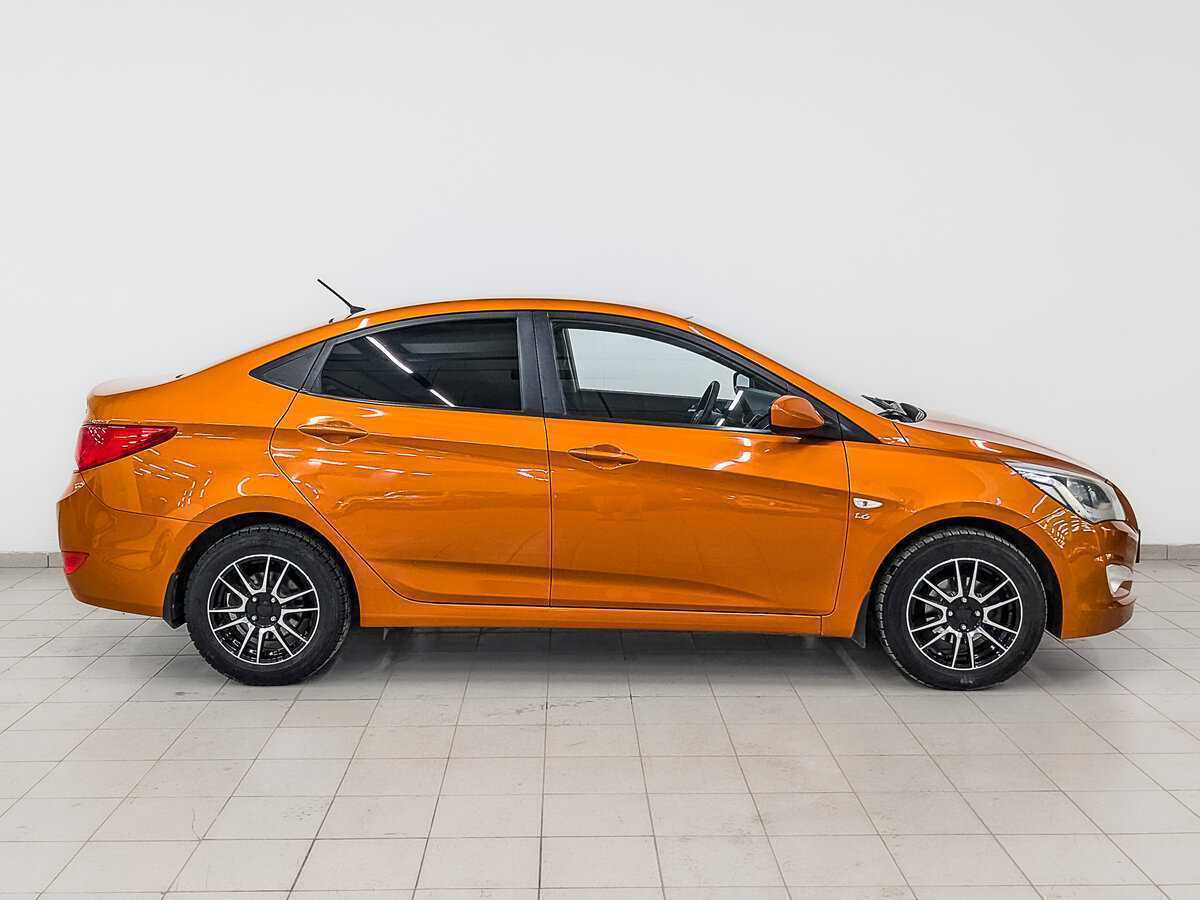 Hyundai Solaris, 2015 - фото №4