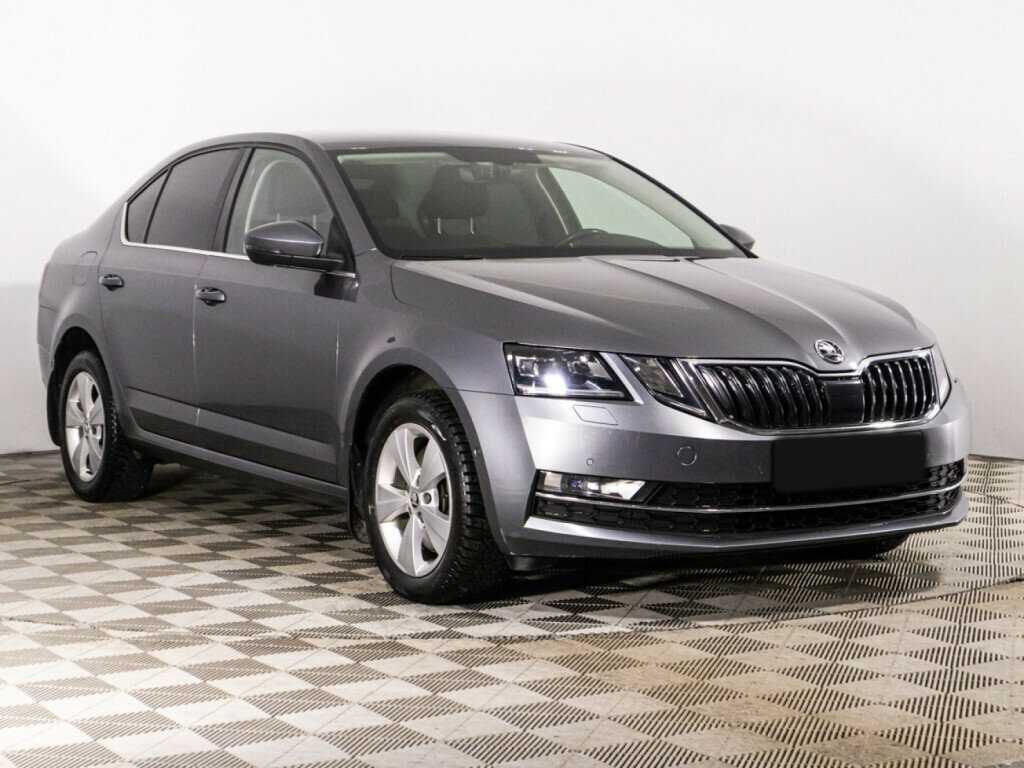 Skoda Octavia, 2018 - фото №3