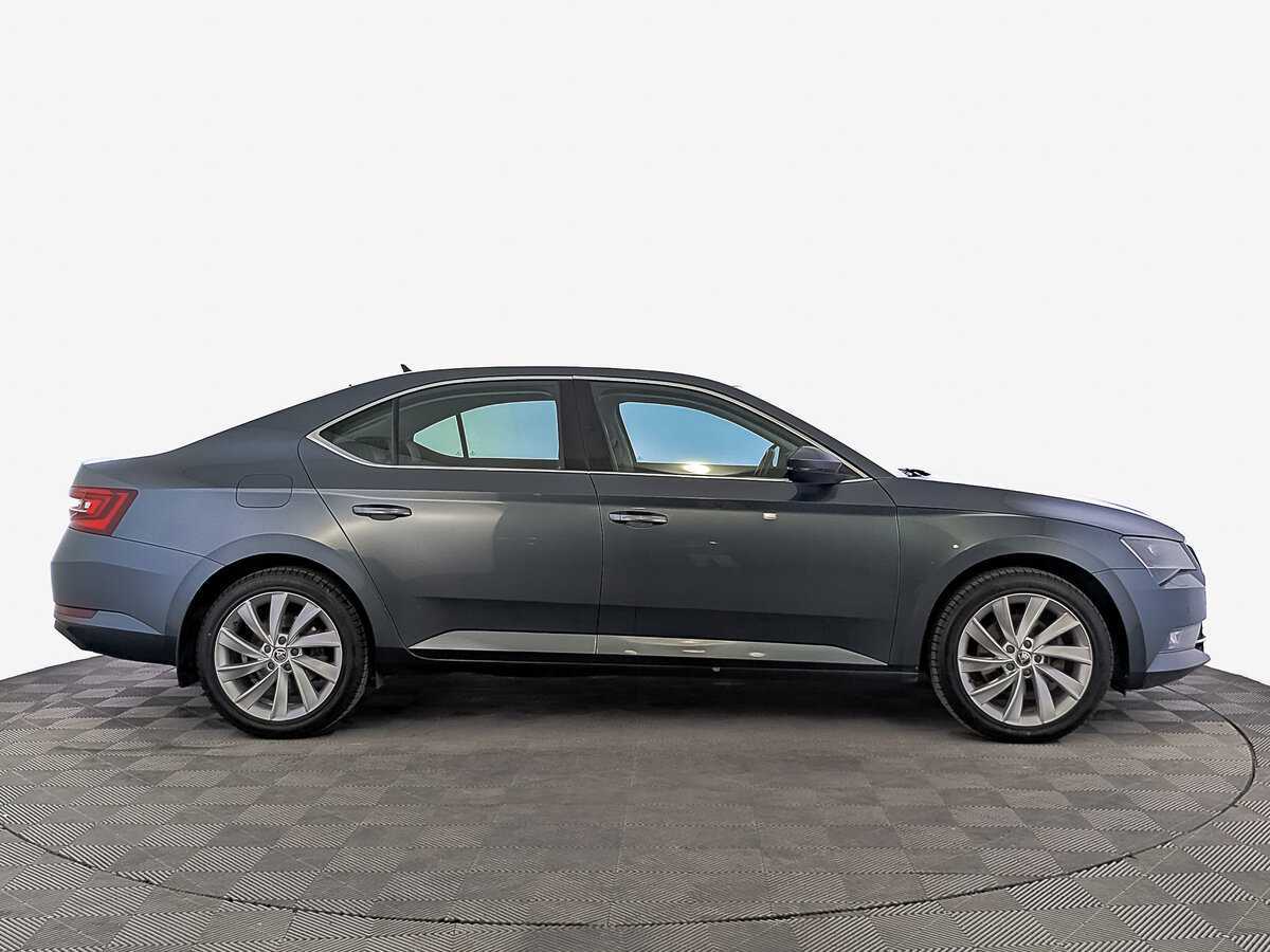 Skoda Superb, 2018 - фото №4