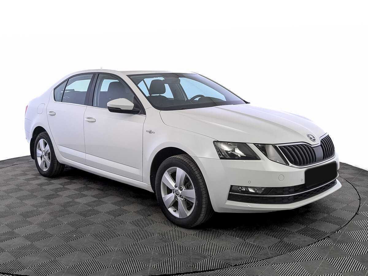 Skoda Octavia, 2020 - фото №3
