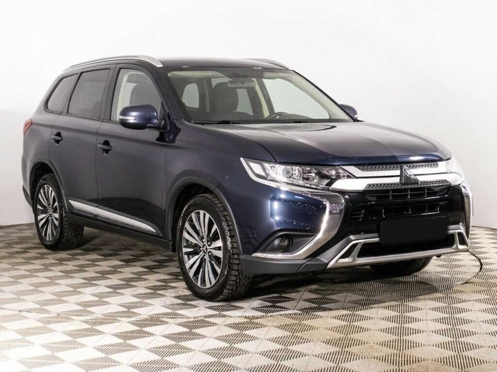 Mitsubishi Outlander, 2018 - фото №3