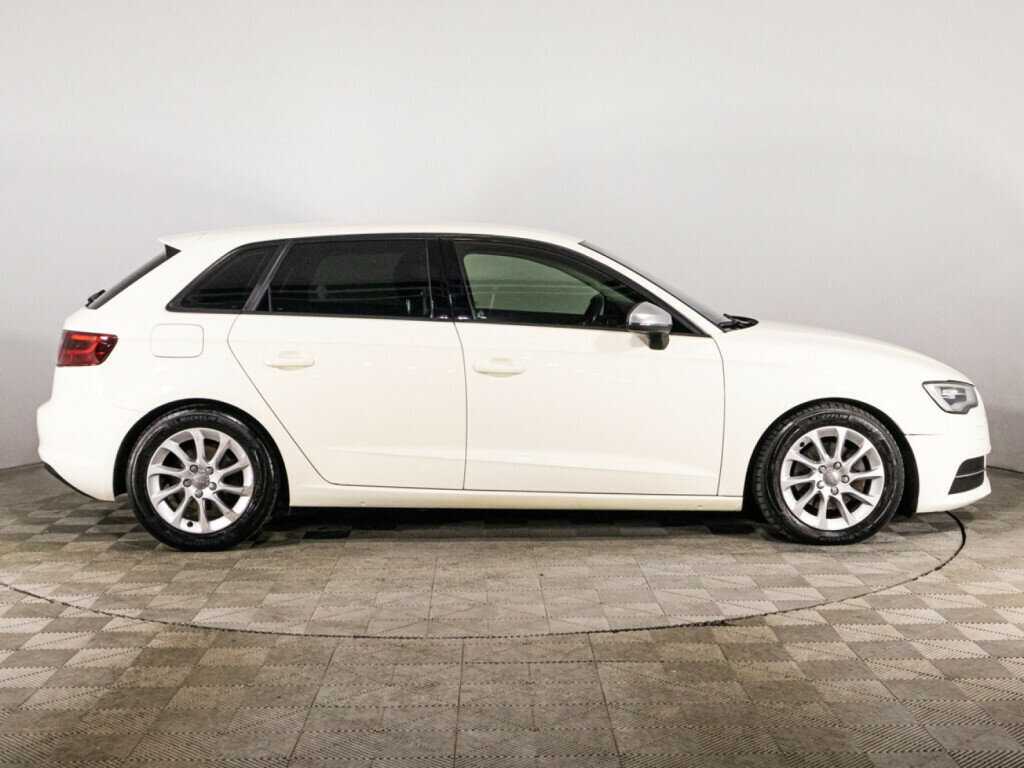 Audi A3 Sportback, 2013 - фото №4