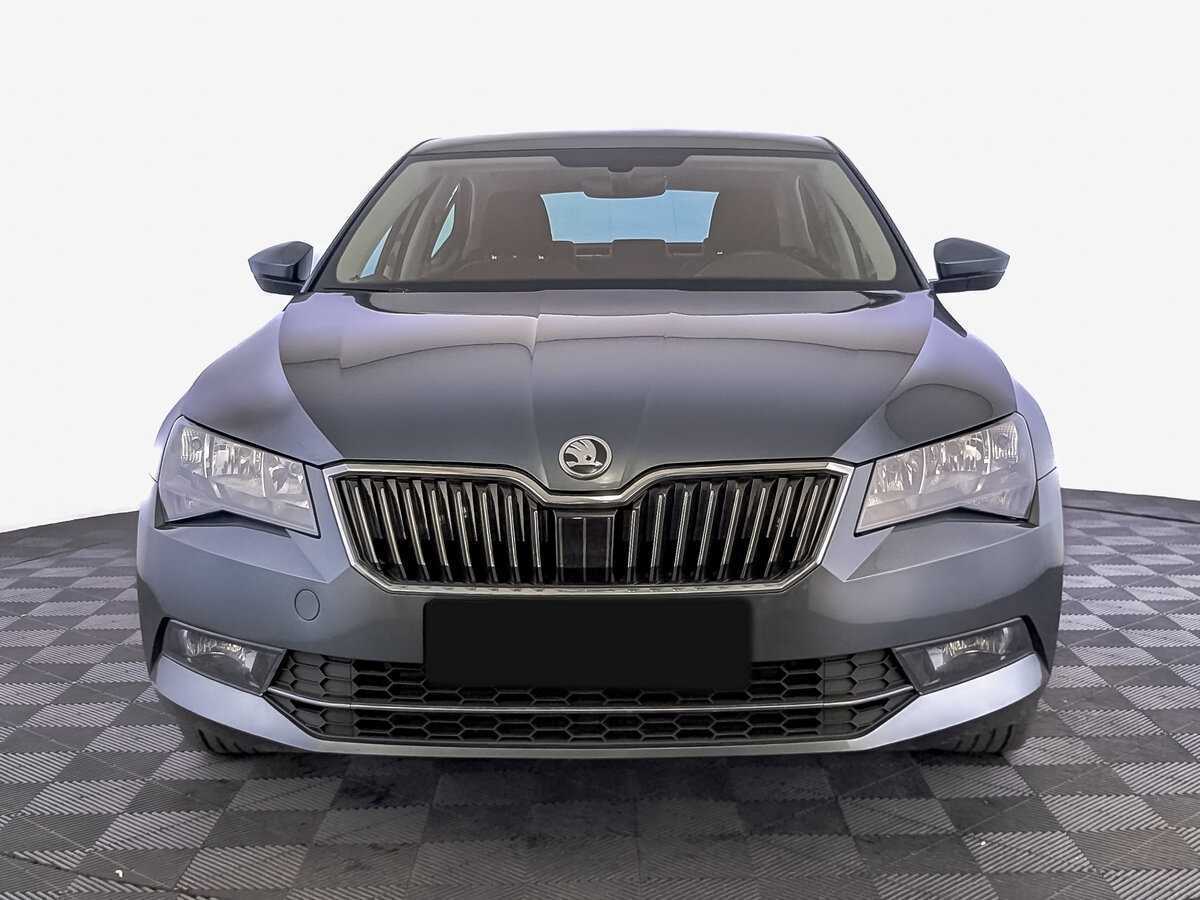 Skoda Superb, 2019 - фото №2