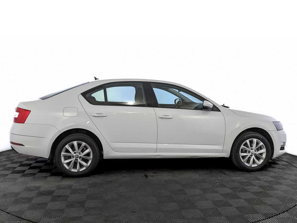 Skoda Octavia, 2017 - фото №4