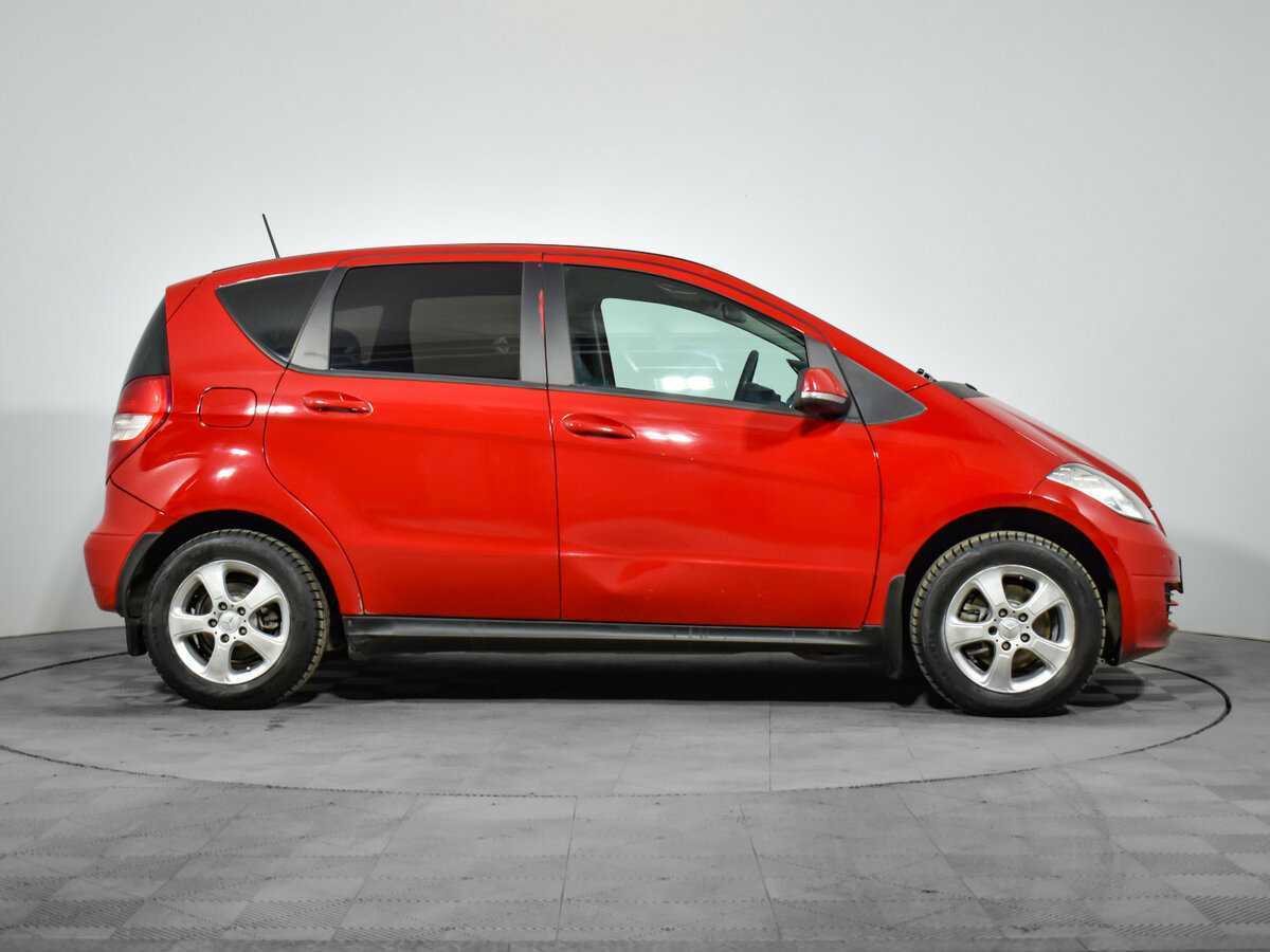 Mercedes-Benz A-Класс 180, 2012 - фото №4