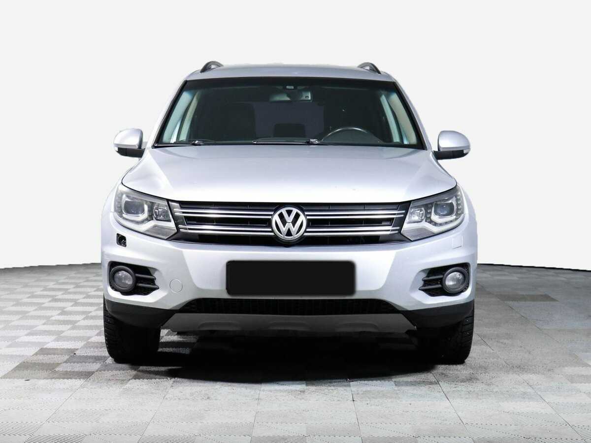 Volkswagen Tiguan, 2012 - фото №2