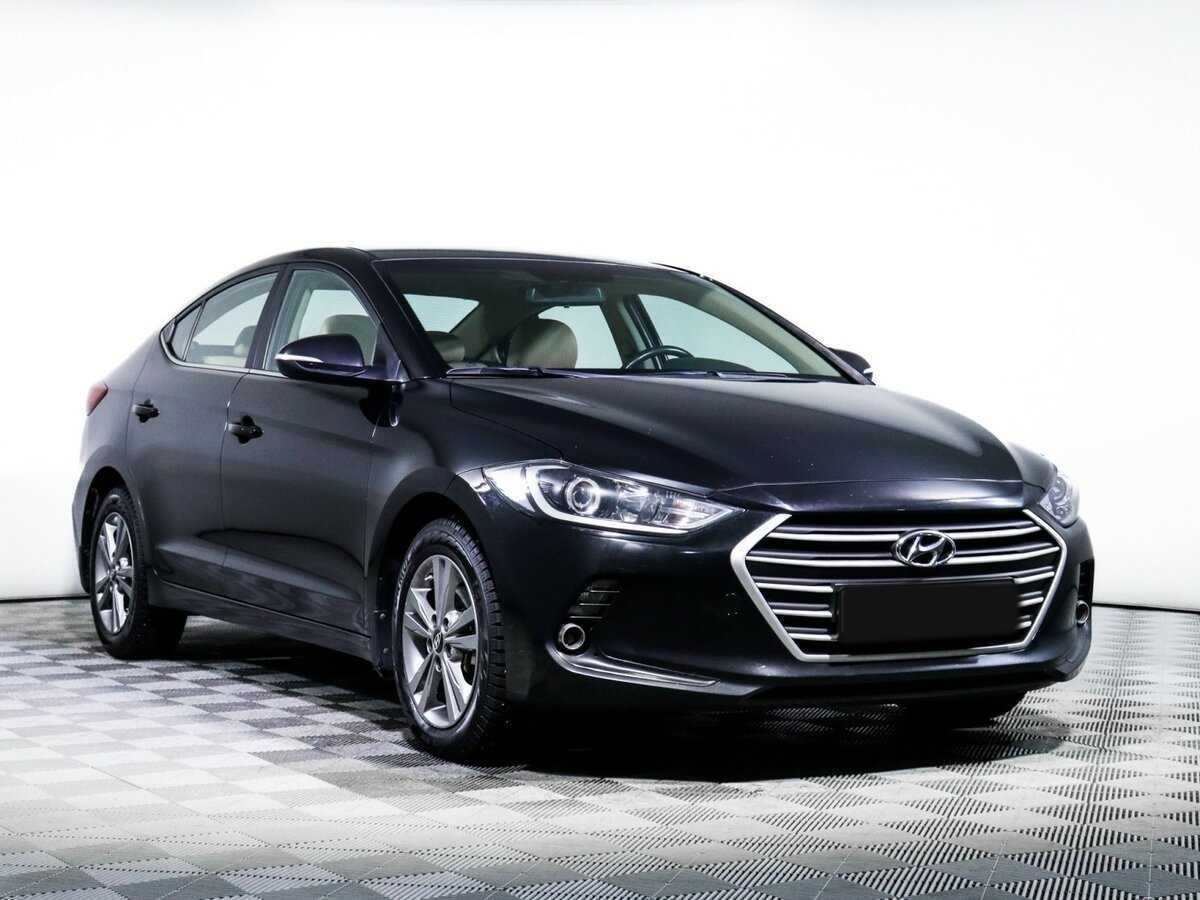 Hyundai Elantra, 2018 - фото №3