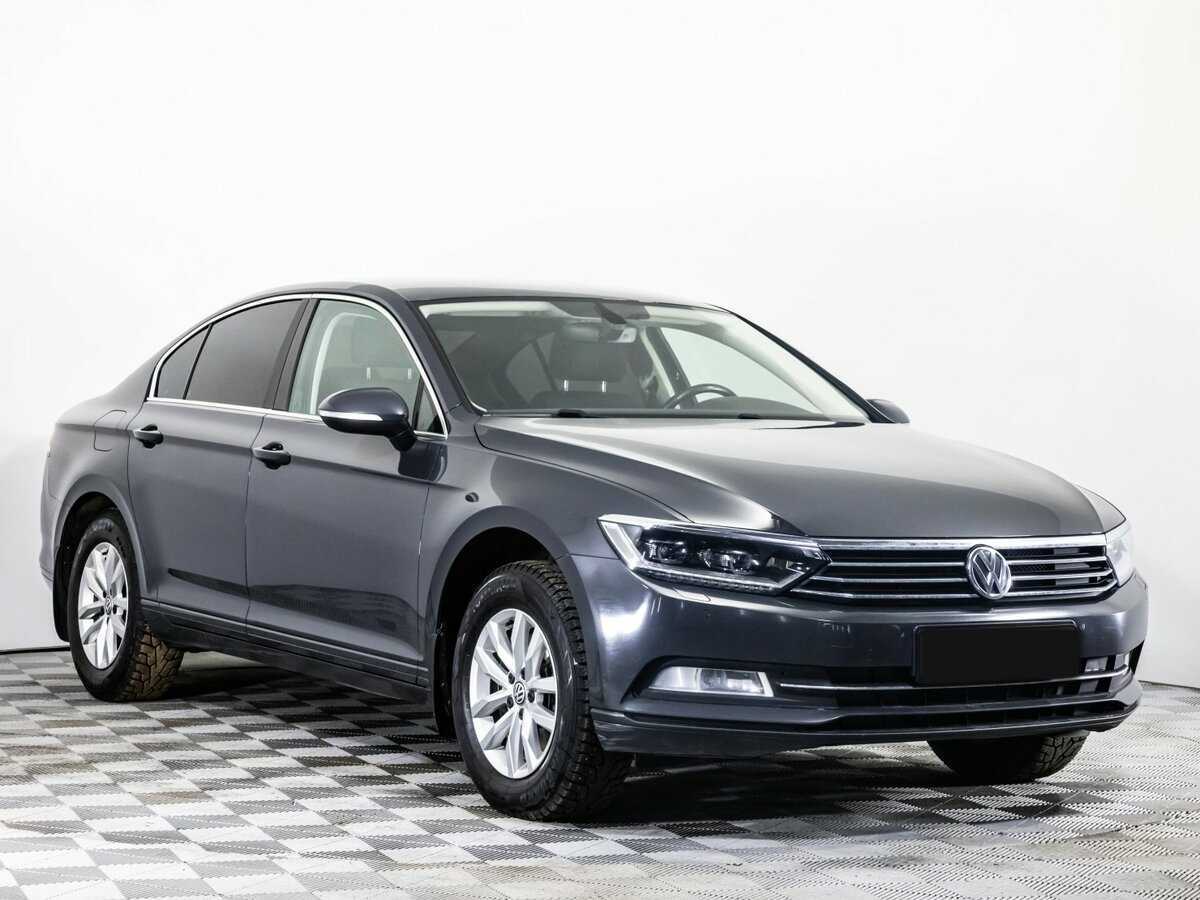 Volkswagen Passat, 2018 - фото №3