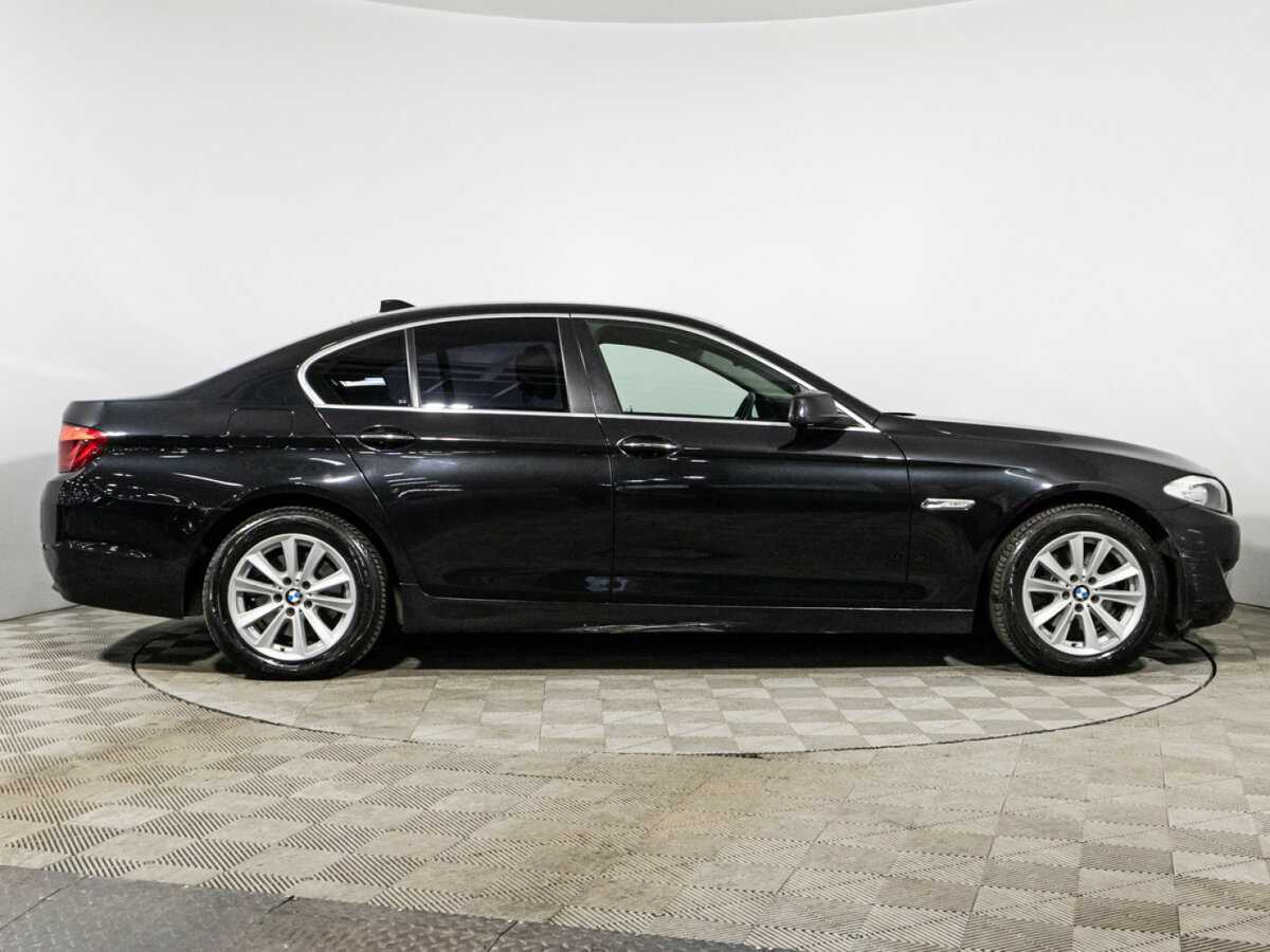 BMW 5 серии 528i xDrive, 2012 - фото №4
