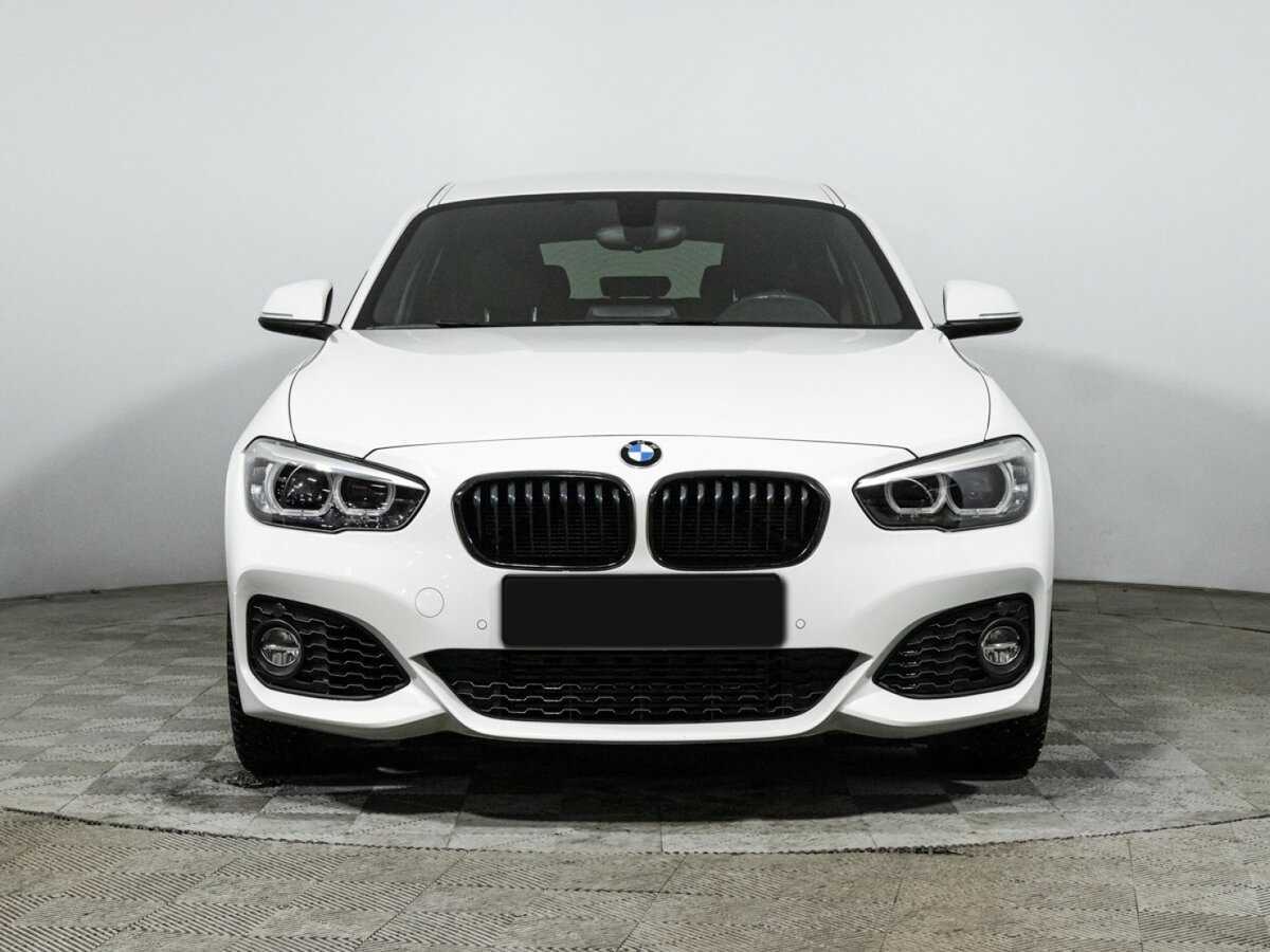 BMW 1 серии 118i, 2019 - фото №2