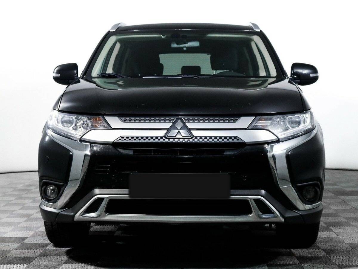 Mitsubishi Outlander, 2019 - фото №2
