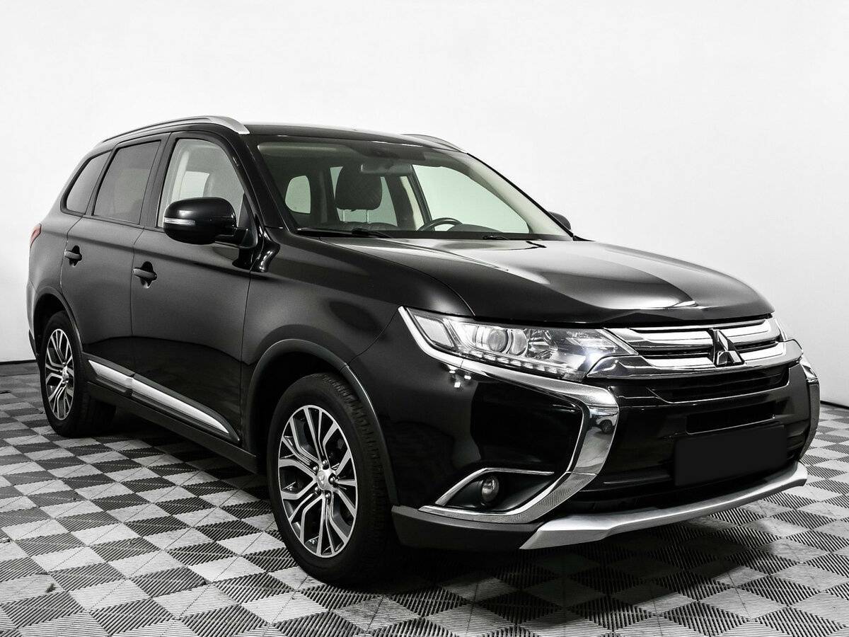 Mitsubishi Outlander, 2018 - фото №3