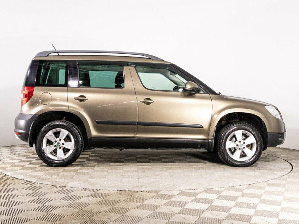 Skoda Yeti, 2013 - фото №4