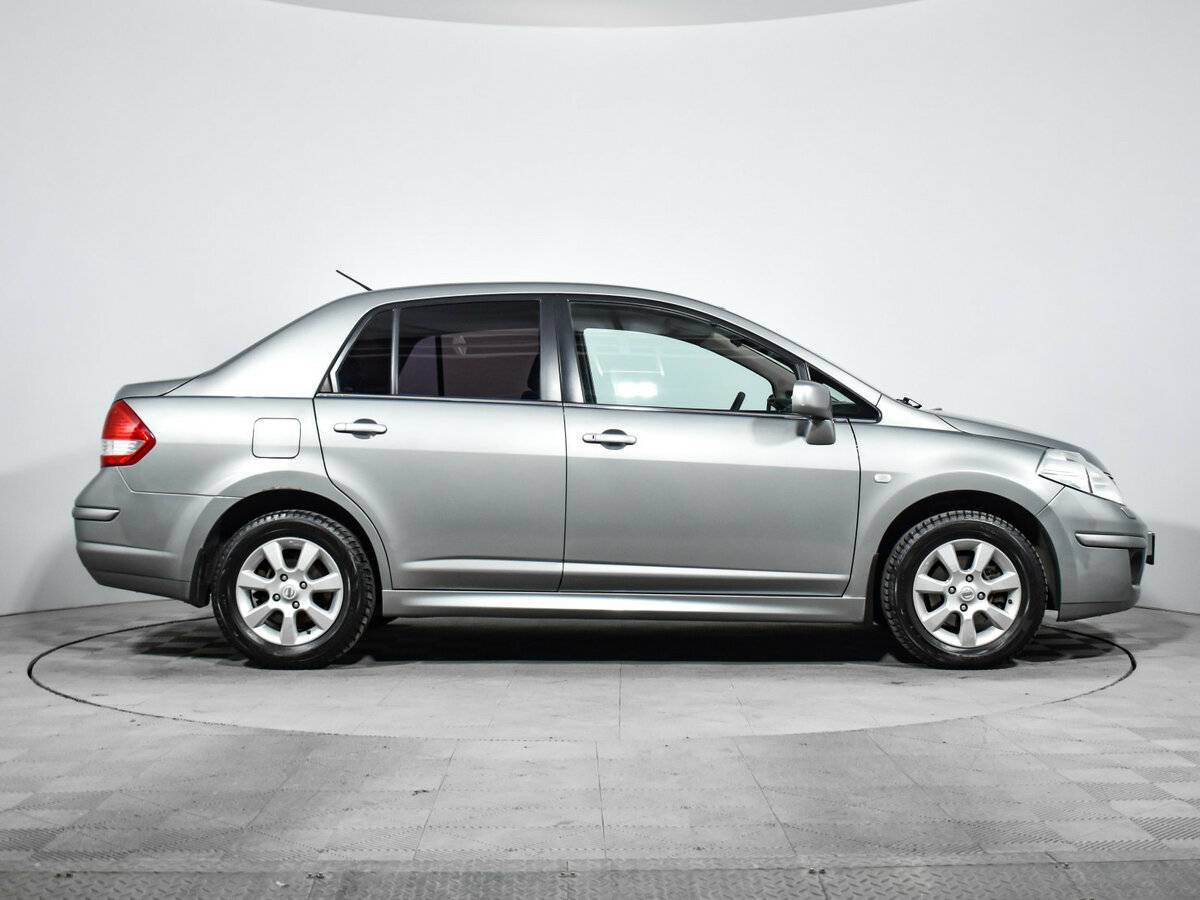 Nissan Tiida, 2013 - фото №4