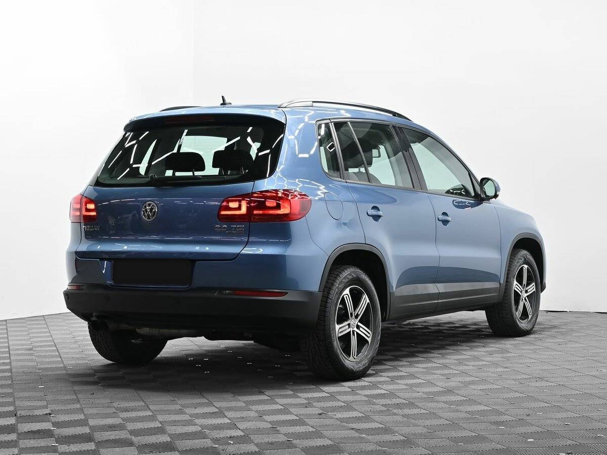 Volkswagen Tiguan, 2012 - фото №4