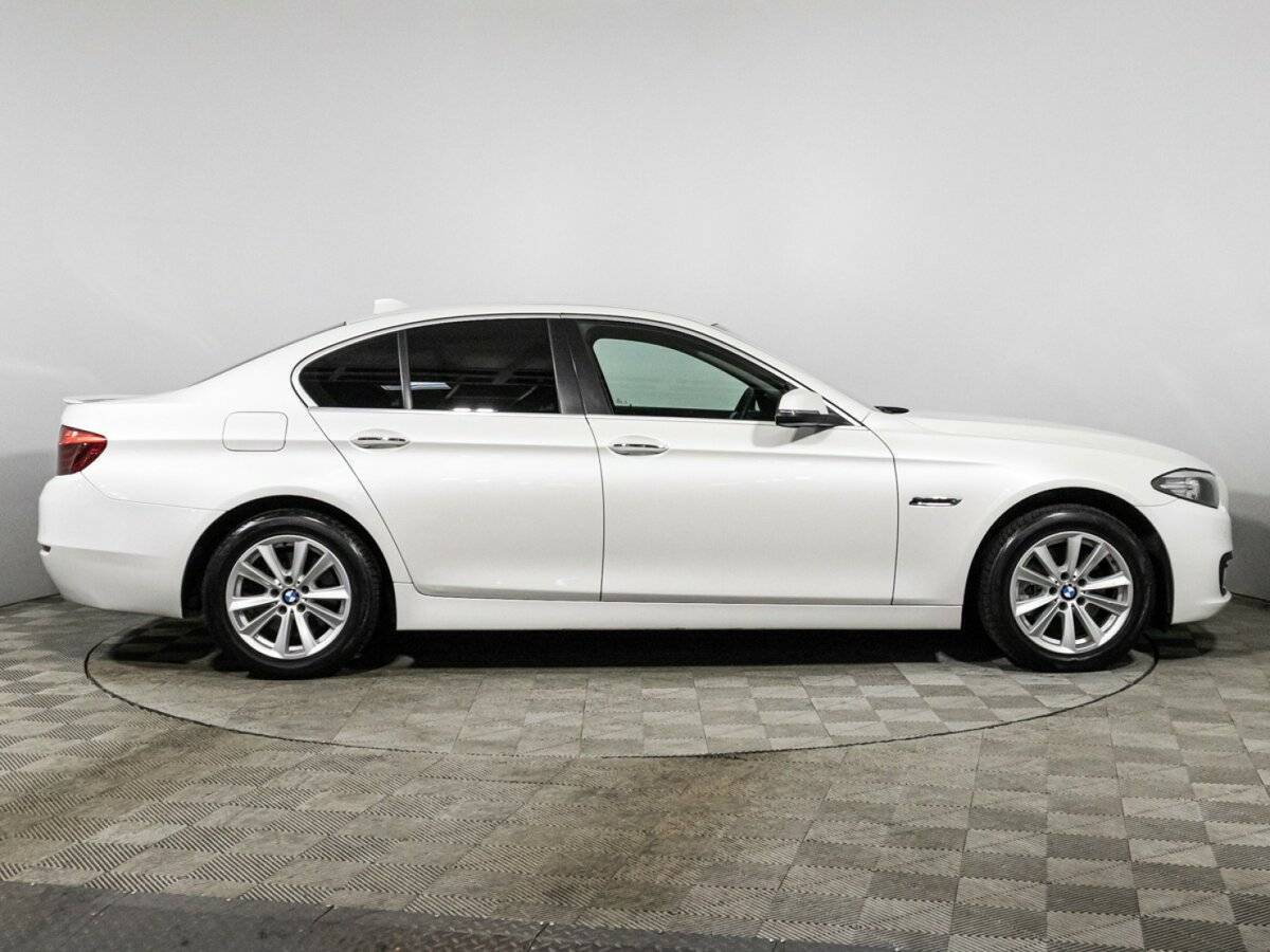 BMW 5 серии 520i, 2014 - фото №4