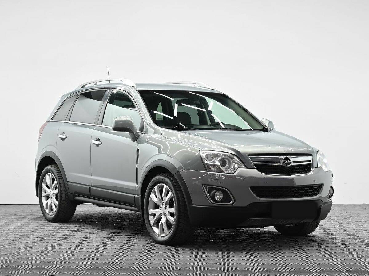 Opel Antara, 2013 - фото №2