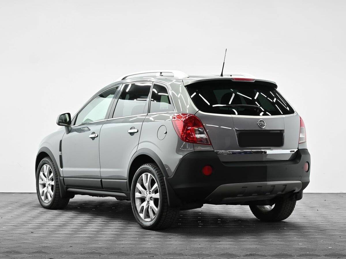 Opel Antara, 2013 - фото №3