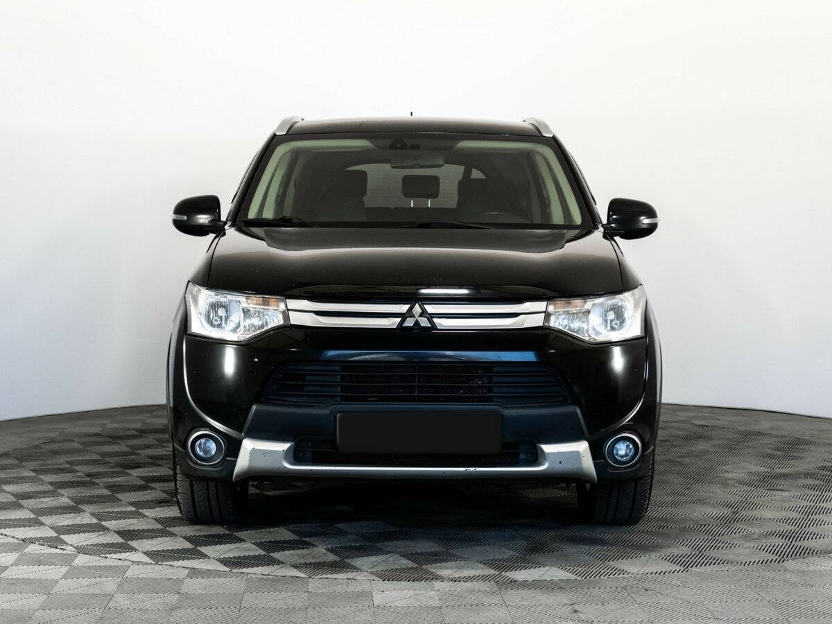 Mitsubishi Outlander, 2014 - фото №2