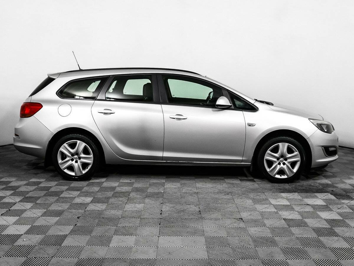 Opel Astra, 2013 - фото №4