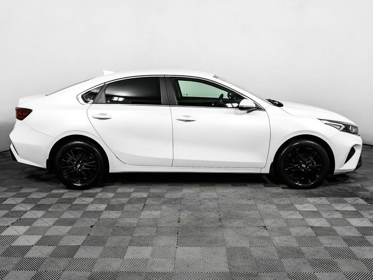 Kia Cerato, 2022 - фото №4