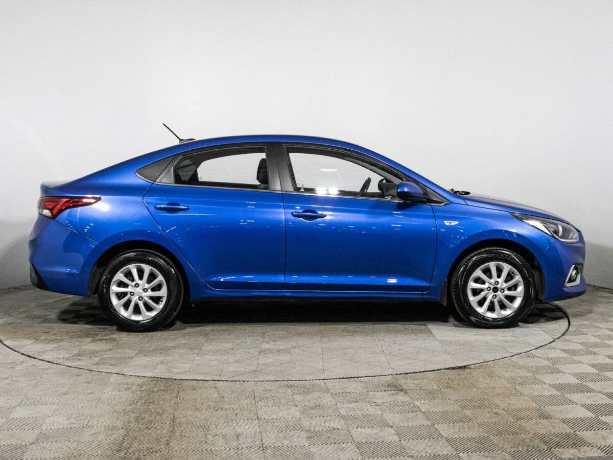 Hyundai Solaris, 2019 - фото №4