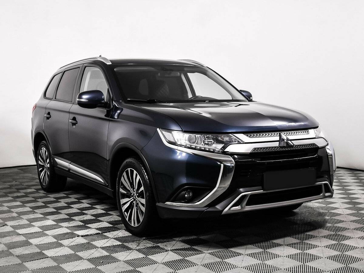 Mitsubishi Outlander, 2019 - фото №3